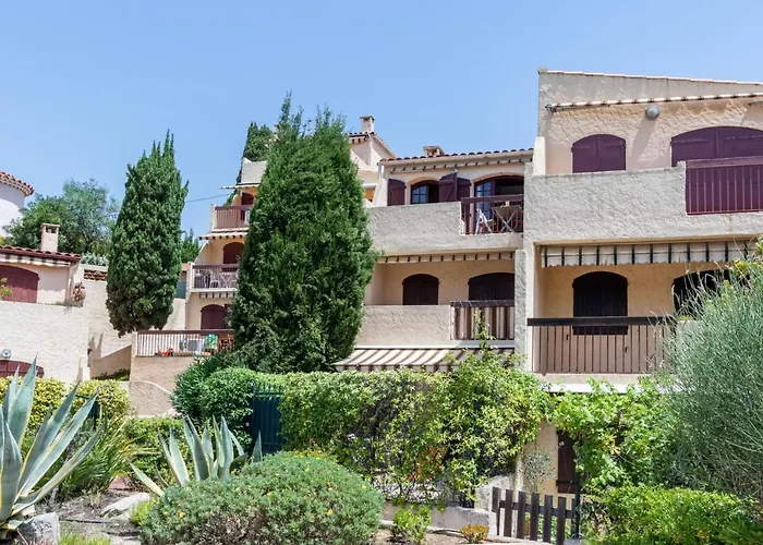 Les Cypres-1 By Interhome